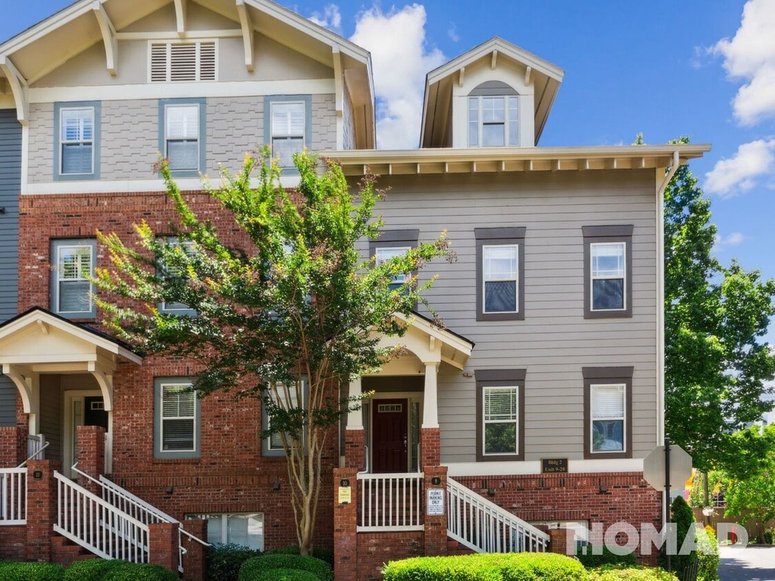 Primary Photo - Cozy 2 Bedroom/2.5 Bath Townhome in Atlanta