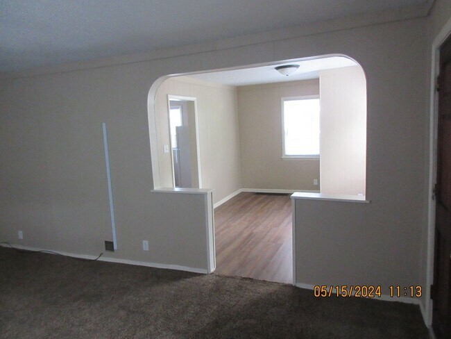 Foto del edificio - 2501 Oakridge Rd