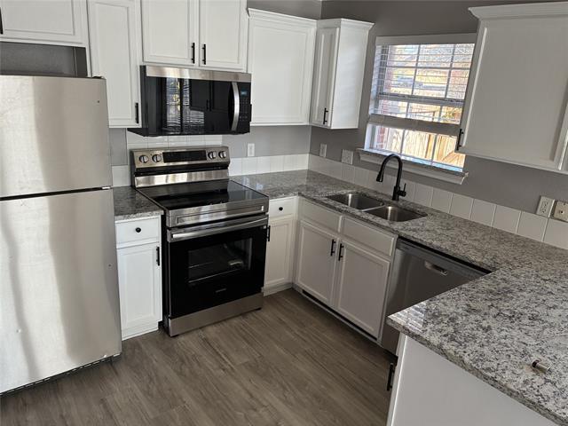 Foto del edificio - 611 Oriole Blvd