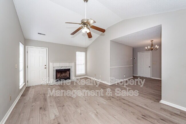 Foto del edificio - 5161 Eastway St