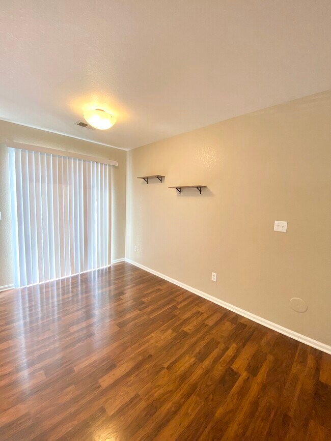 Building Photo - 4603 S Simms Ct