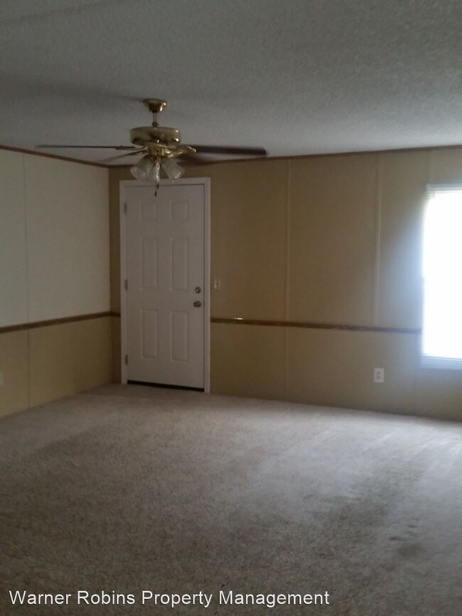 Building Photo - 3 br, 2 bath House - 204 Chisom Trail