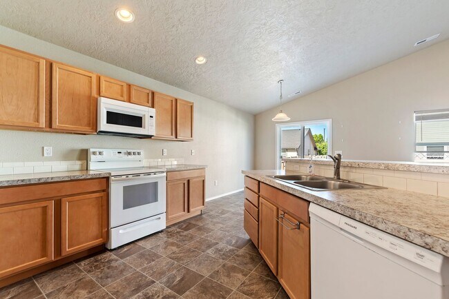 Foto del edificio - Available July 5th, 3bd/2b Meridian Home