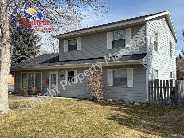 Foto principal - 2 Story 3 Bed 2 Full Bath with Heated Garage