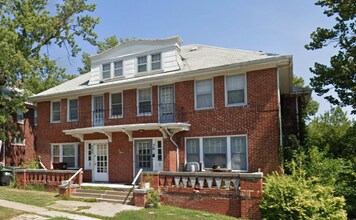Building Photo - 303 N 38th St