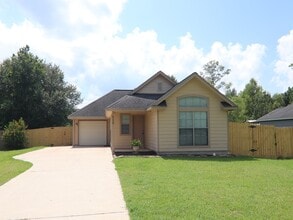 Building Photo - 826 S Village Creek Pkwy