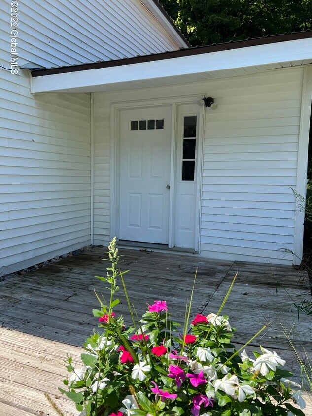 1998 Delaware Turnpike, Clarksville, NY 12041 House Rental in