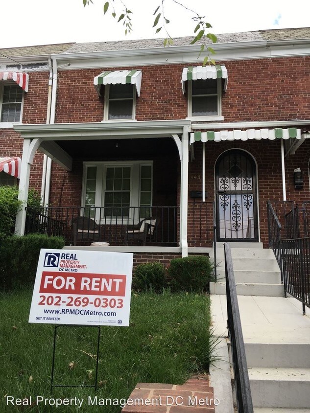 Primary Photo - 443 Decatur St NW