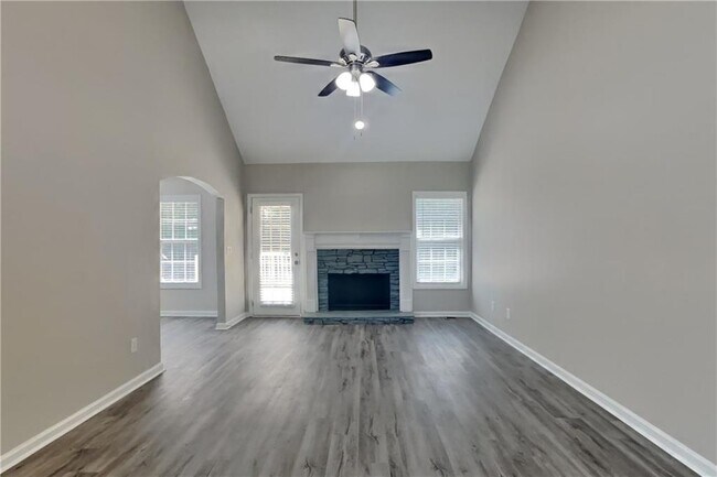 Foto del edificio - 775 Brand South Trail