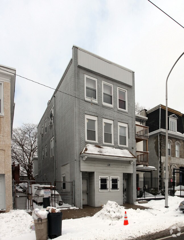 Primary Photo - 36 N 40th St