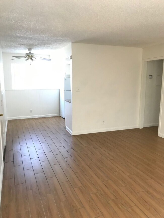 Foto del edificio - 3851 Hazelwood St