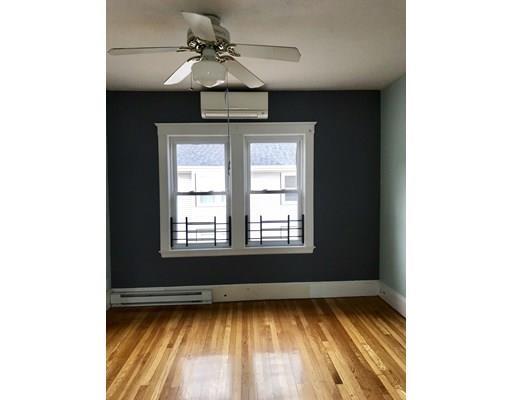 Building Photo - 52 Hughes St