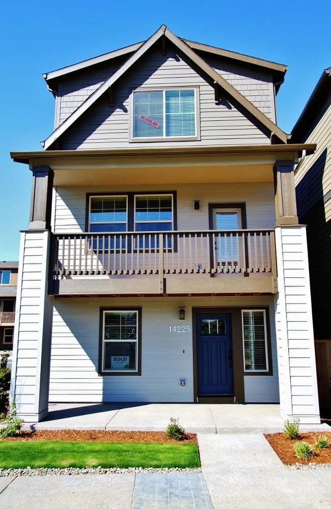 Building Photo - Pet Friendly House at 45 Degree Central