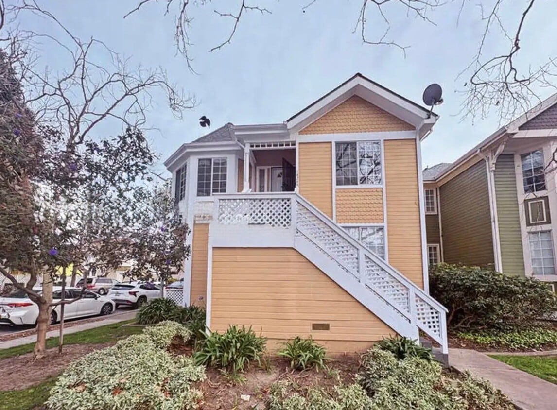 Photo - 1424 Market St (Oakland, CA)