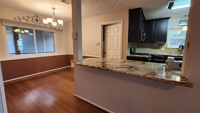 Foto del edificio - 15139 Tresch Ln