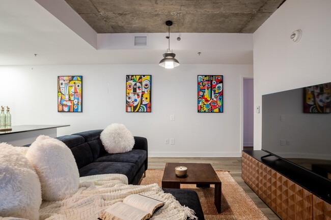 Photo du bâtiment - 1251 Rue Ottawa