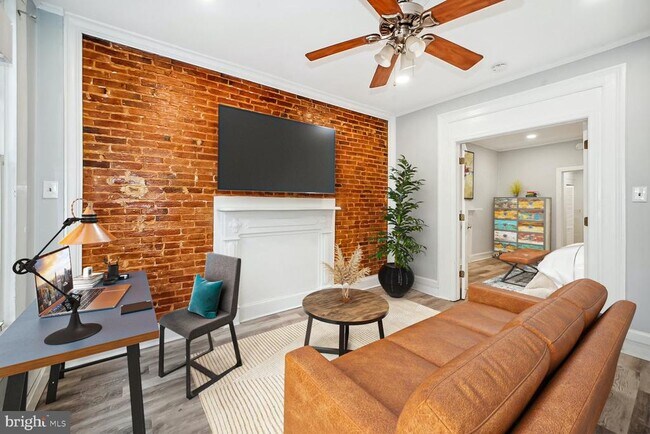 Foto del edificio - 1450 Battery Ave