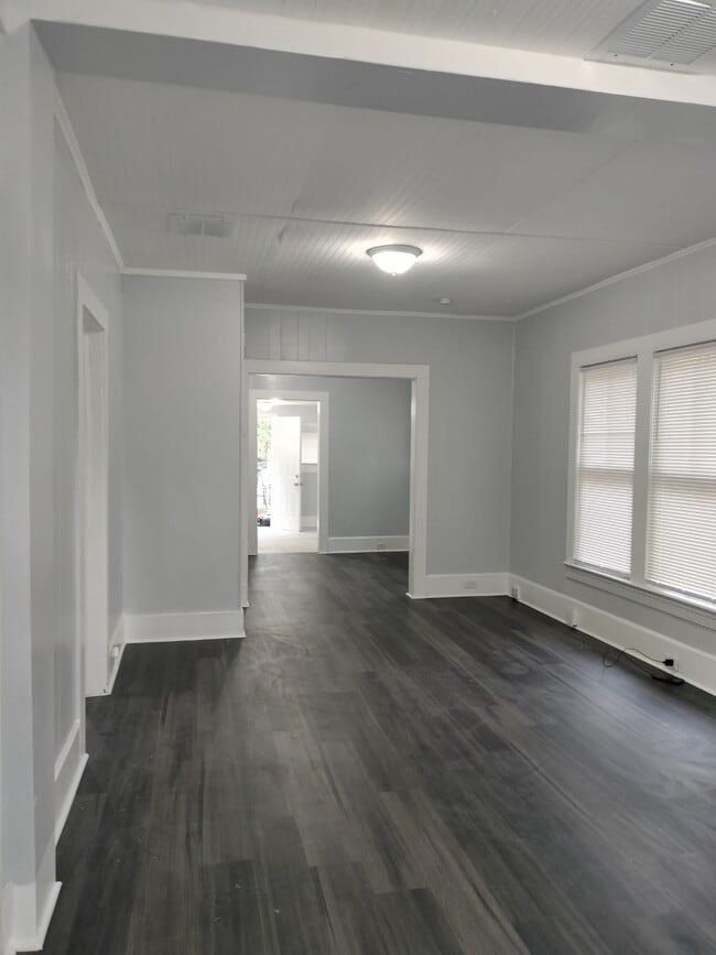 Building Photo - 3253 Hunt St