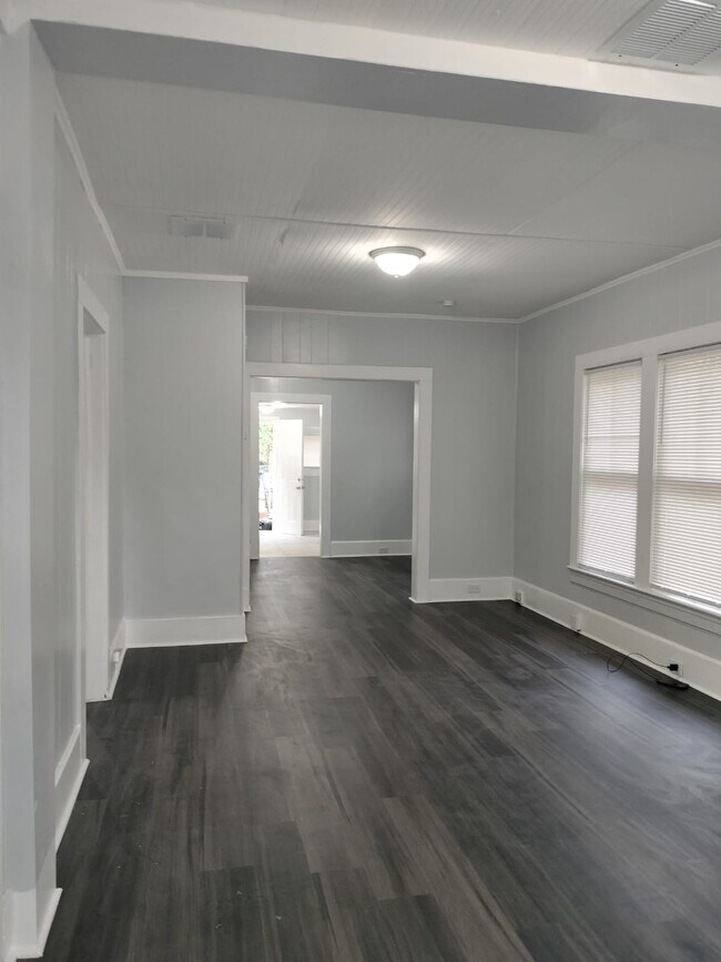 Foto del edificio - 3253 Hunt St