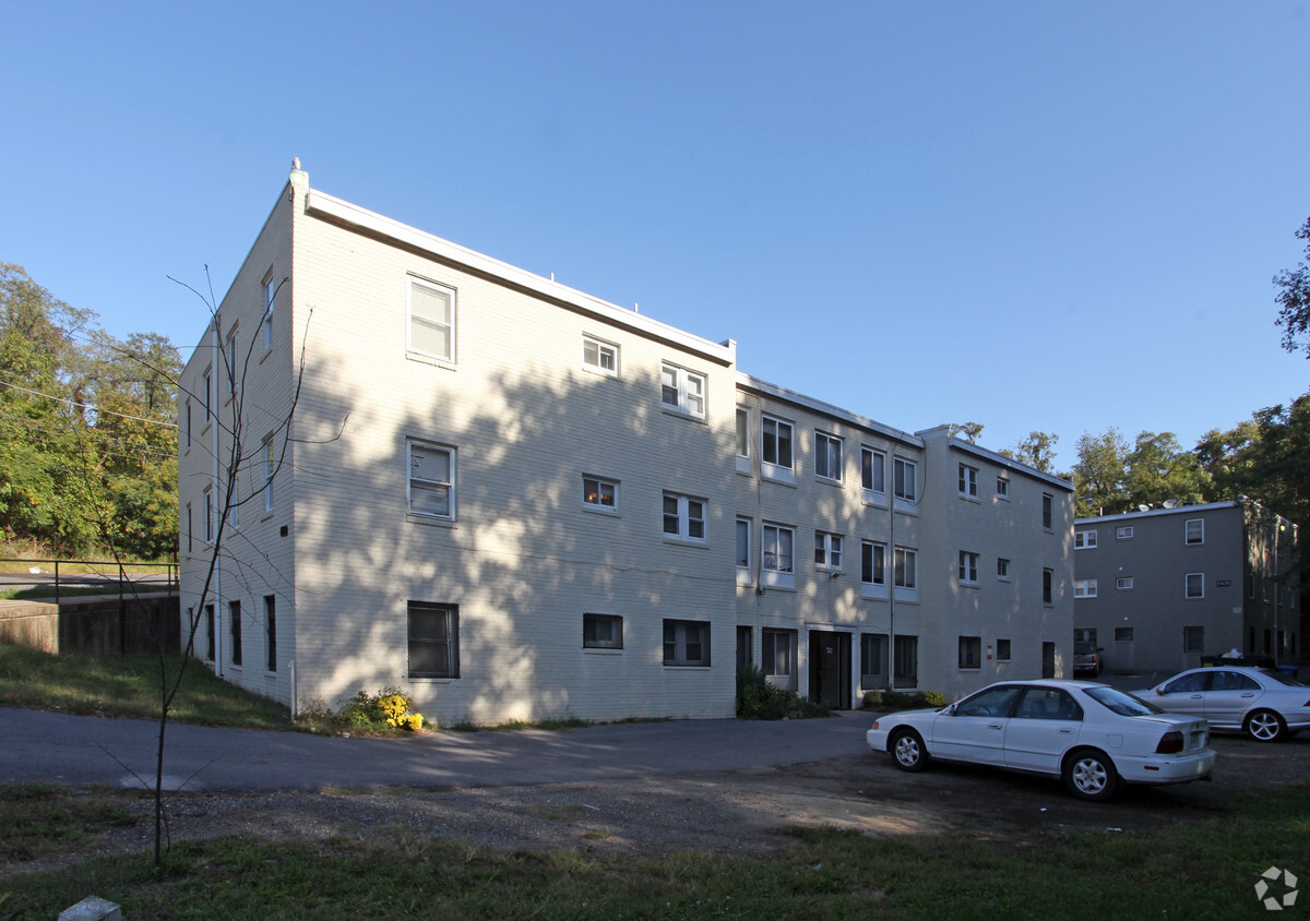Foto principal - 15th Place Apartments