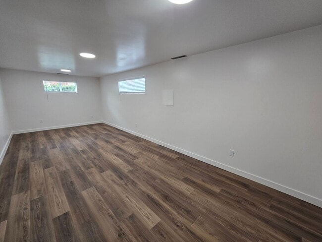 Building Photo - Remodeled 4 Bed, 2 Bath with Double Kitchen & Covered Carport