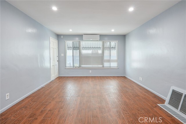 Foto del edificio - 5334 Cleon Ave