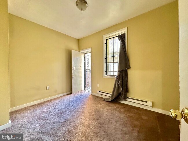 Foto del edificio - 1849 N 17th St