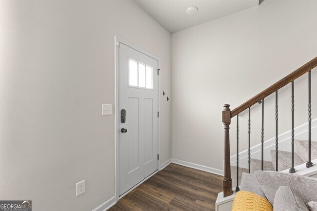 Building Photo - 1006 Bayrose Cir