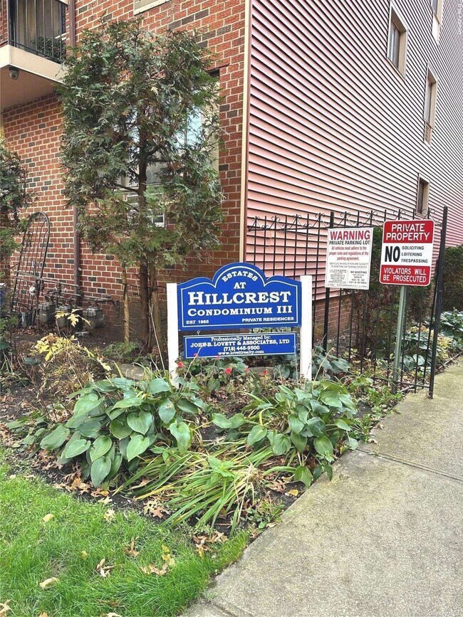 Foto del edificio - 71-34 162nd St