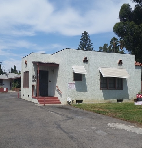 Building Photo - Jurupa Avenue Apartments