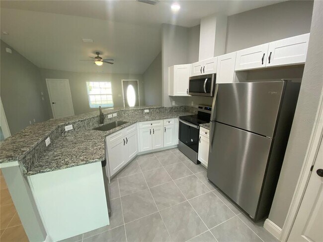 Building Photo - 15941 SE 89th Terrace