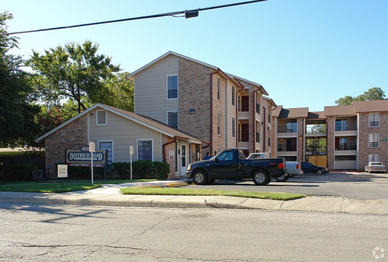 Primary Photo - Dietrich Road