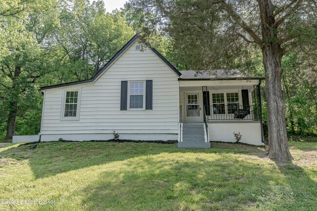 Foto del edificio - 1886 S Bardstown Rd