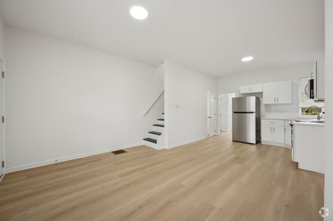 Building Photo - 5945 N Norwood St