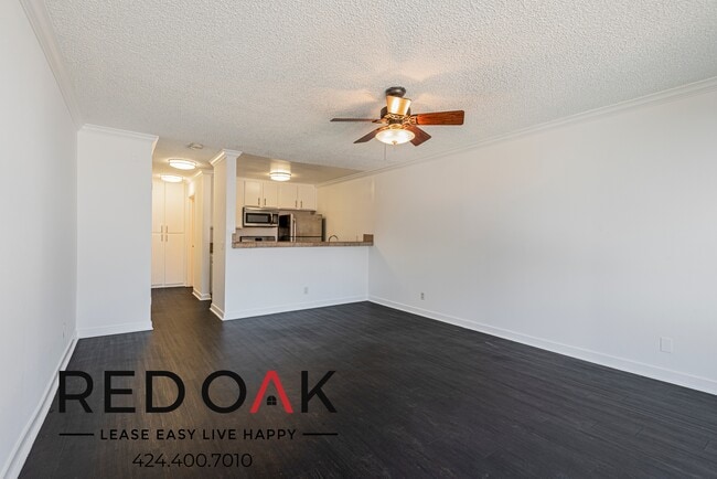 Foto del edificio - 1522 N Formosa Ave