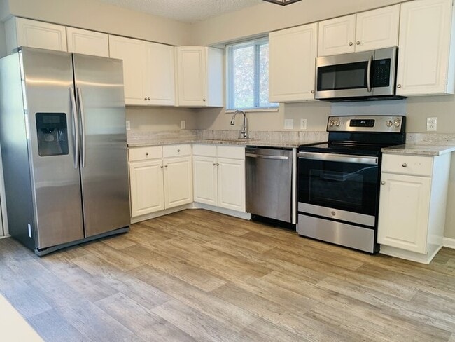 Building Photo - 3316 Towneship Rd