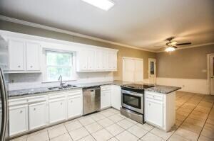 Building Photo - 4552 Bettys Branch Way