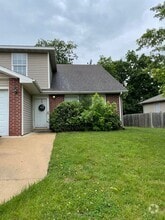 Building Photo - 1591-1593-1593 N Doulton Dr