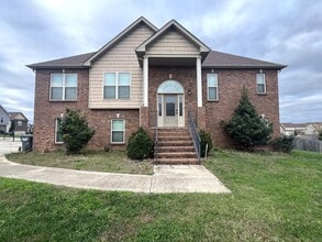 Building Photo - 1701 Winterhaven Ct