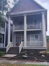 Building Photo - 1250 N Liberty St