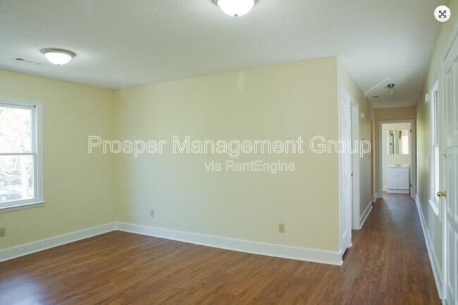 Foto del edificio - 64.5 Columbus St