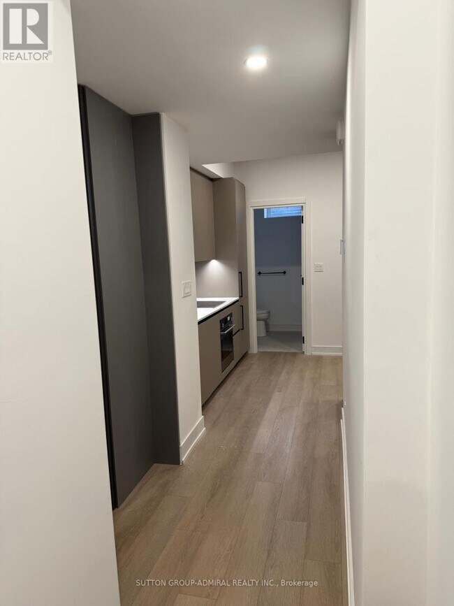 Photo du bâtiment - 48 Desiree Pl