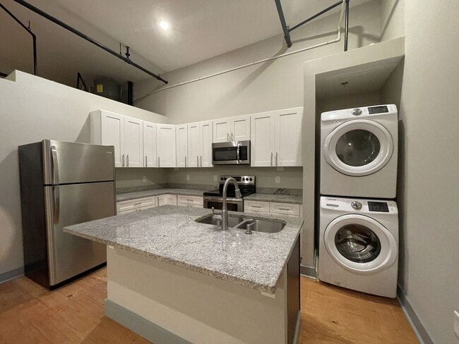 Interior Photo - Market House Lofts