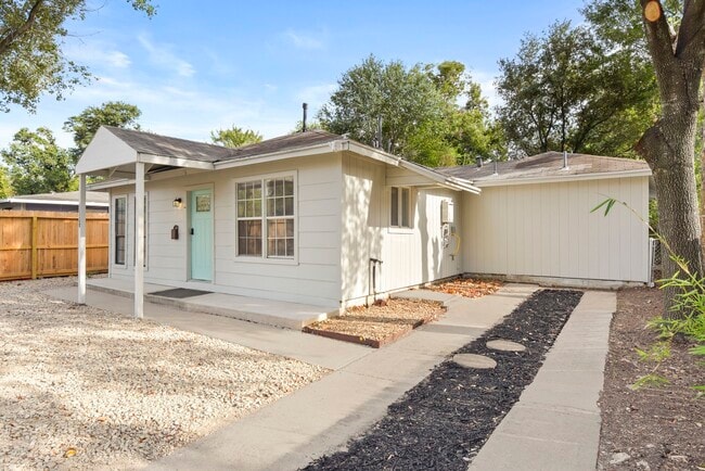 Foto del edificio - 5530 Malmedy Rd