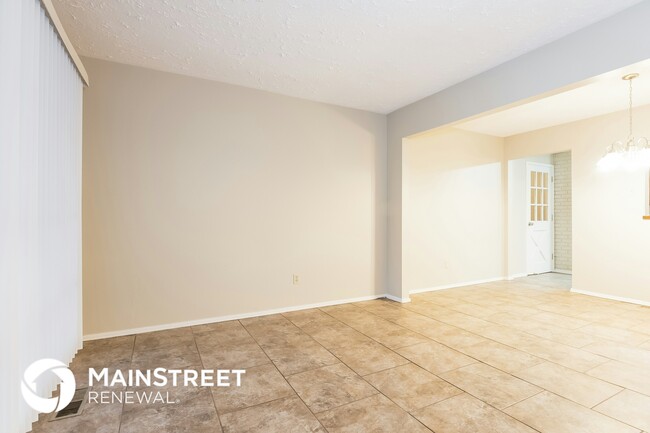 Building Photo - 3666 Argonne Forest Dr
