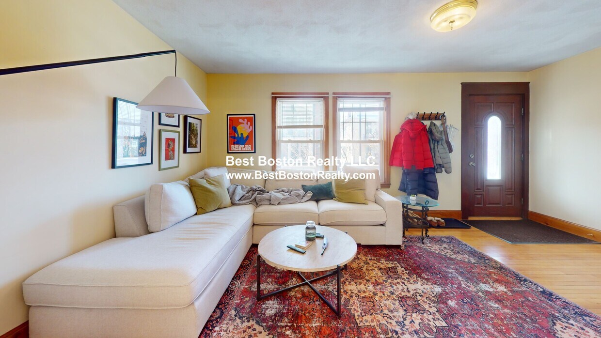 Foto principal - 35 Woods Ave