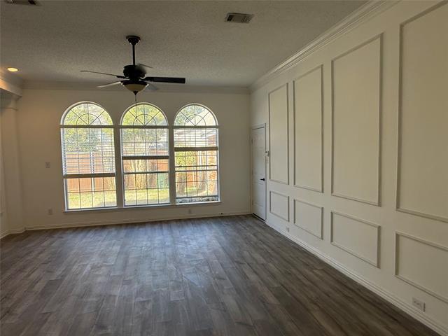 Foto del edificio - 4669 Wales Dr