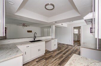 Building Photo - 5507 Braesvalley Dr