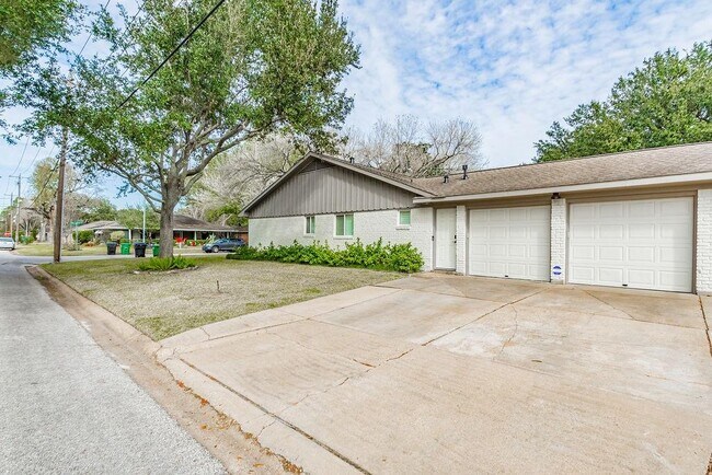 Building Photo - 4745 Spellman Rd