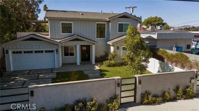 Foto del edificio - 5537 Vanalden Ave